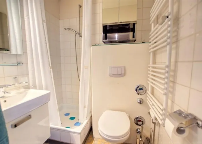 - Haus N, App 0n0902 Apartment *